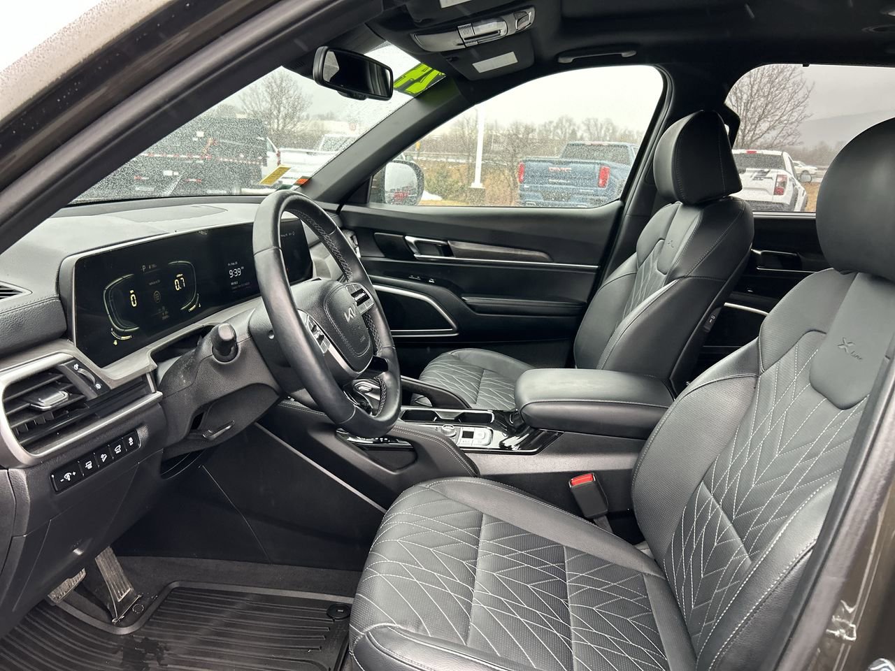 Used 2024 Kia Telluride EX X-Line image 21