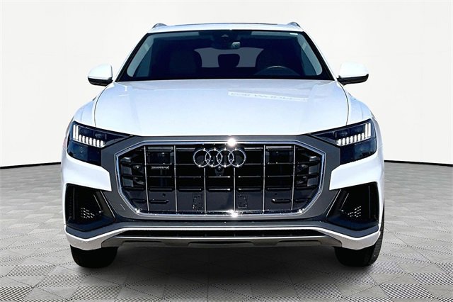 Used 2023 Audi Q8 Premium Plus w/ Premium Plus Package image 3