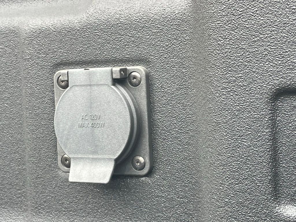 Certified 2024 Chevrolet Colorado ZR2 w/ Safety Package image 20