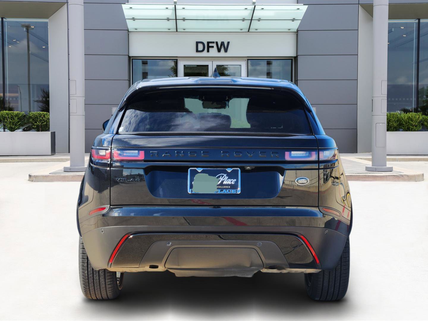 Certified 2023 Land Rover Range Rover Velar S image 6