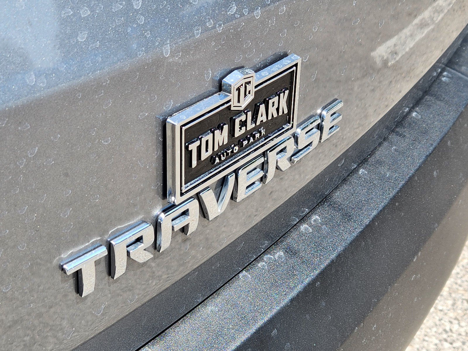 Used 2023 Chevrolet Traverse LT FWD image 29