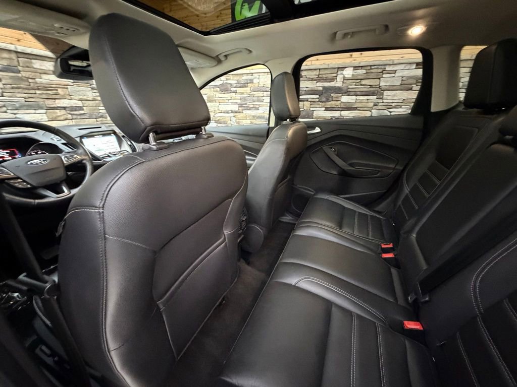 Used 2018 Ford Escape Titanium w/ Ford Safe & Smart Package AWD/4WD image 30
