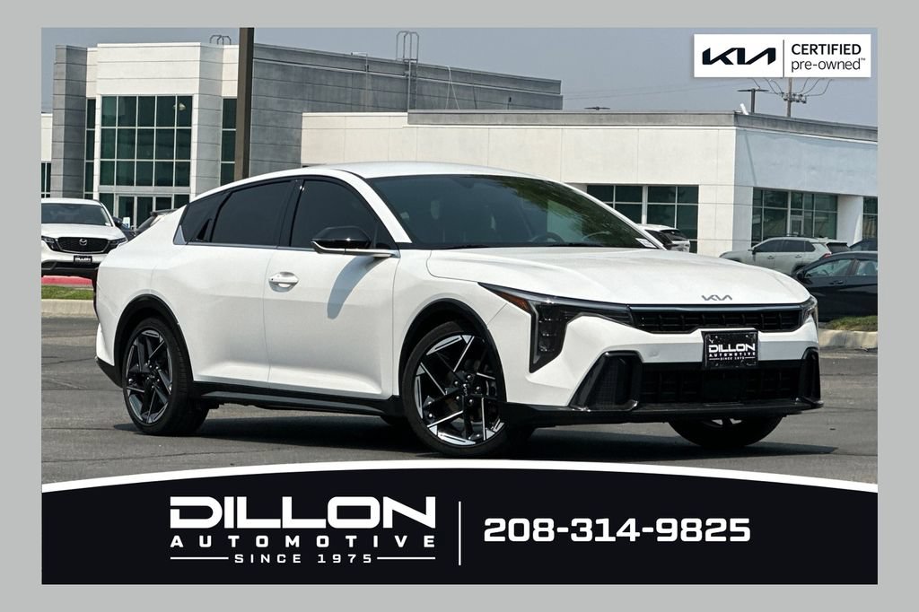 Certified 2025 Kia K4 GT-Line