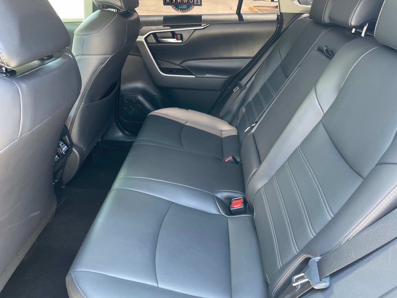 Used 2024 Toyota RAV4 XLE Premium image 18