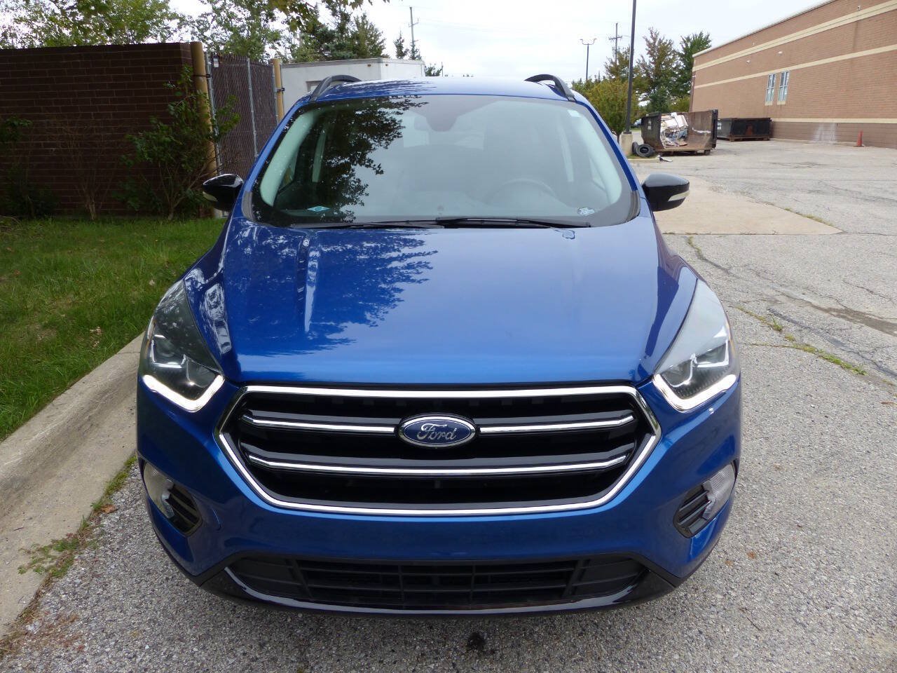Used 2017 Ford Escape Titanium FWD image 14
