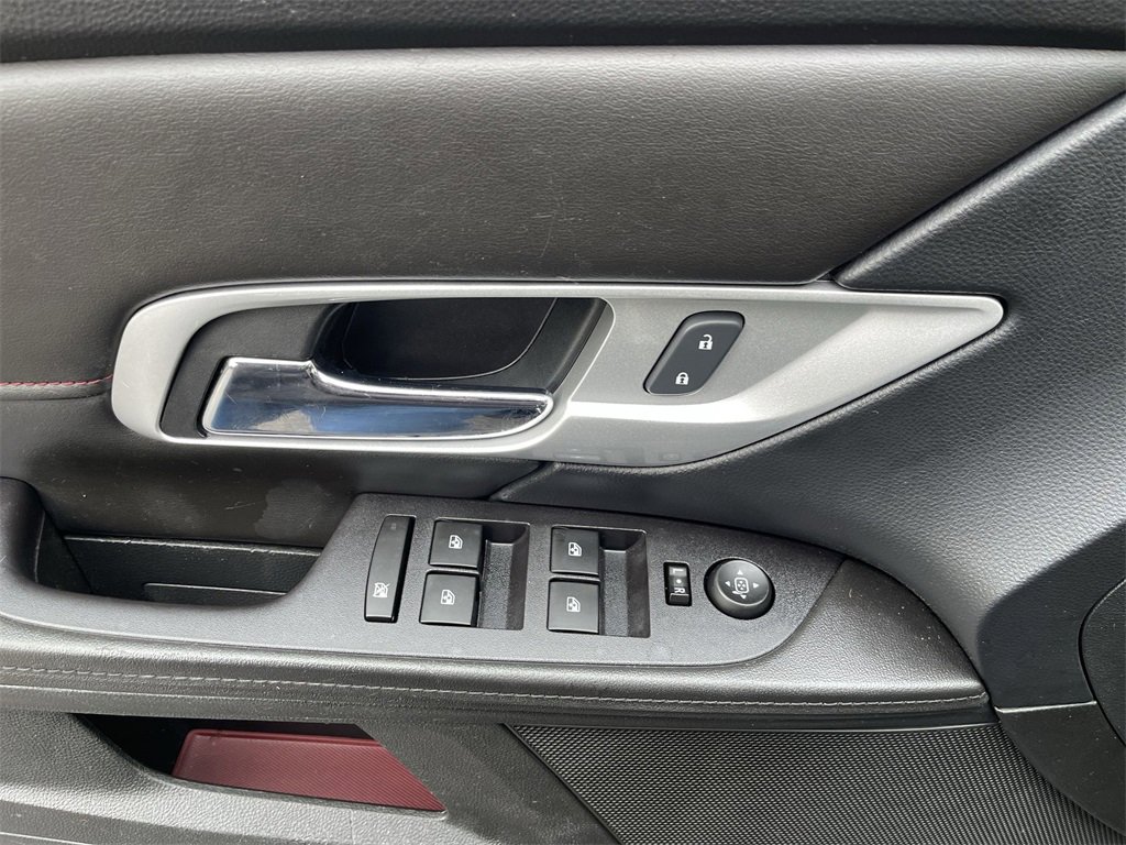 Used 2016 GMC Terrain SLT w/ Open Road Package image 22