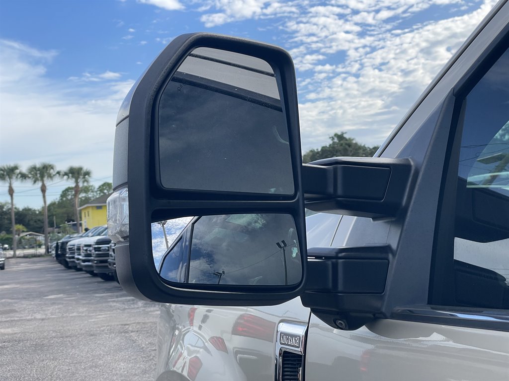 Used 2017 Ford F350 King Ranch w/ King Ranch Ultimate Package AWD/4WD image 39