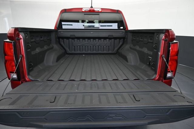 Used 2024 Chevrolet Colorado ZR2 w/ ZR2 Convenience Package III AWD/4WD image 34