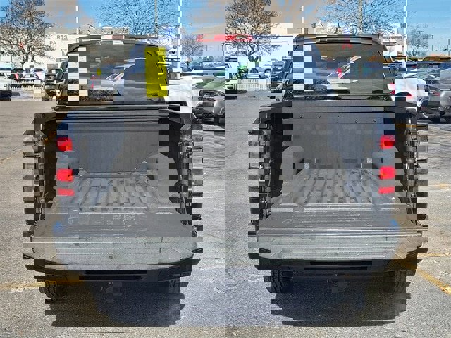 Certified 2022 Nissan Frontier SV image 11