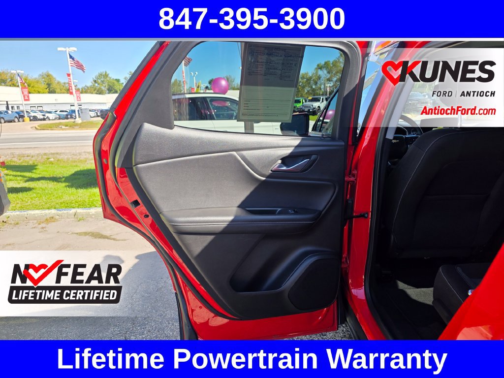 Used 2025 Chevrolet Blazer LT AWD/4WD image 30