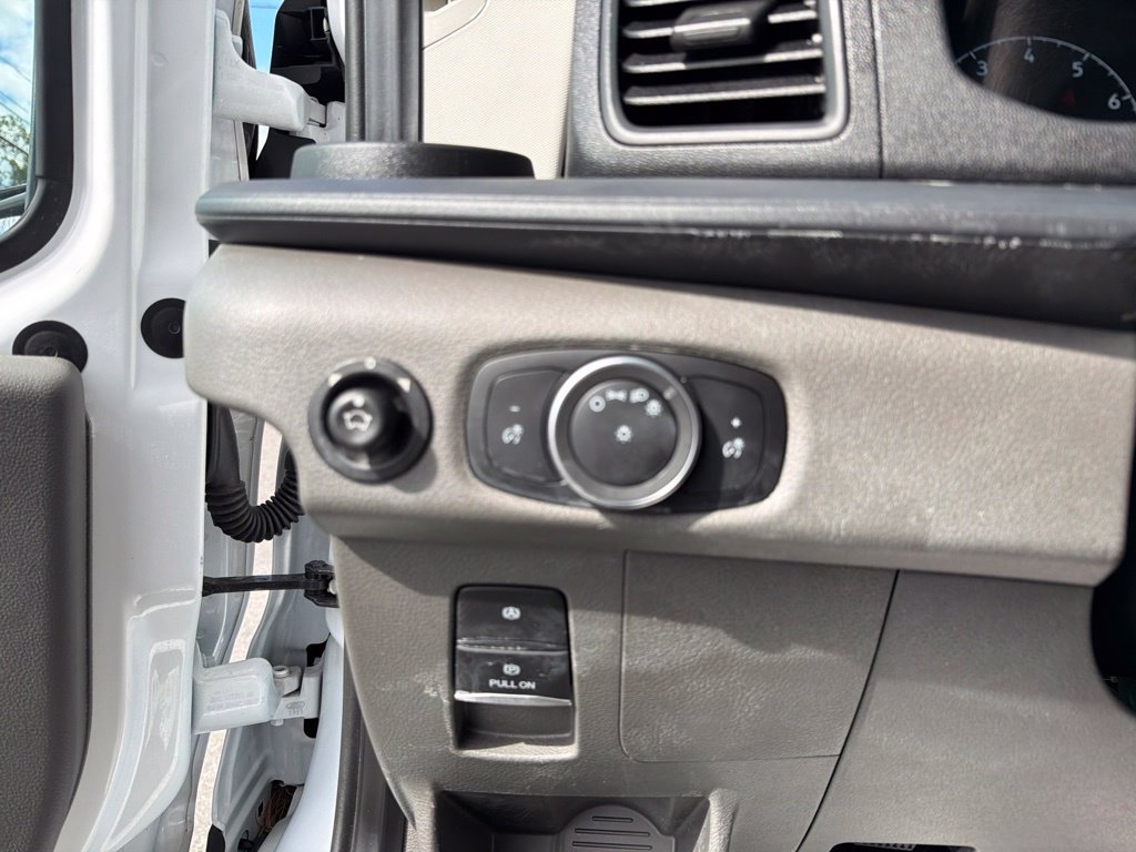 Used 2023 Ford Transit 350 XL RWD image 26