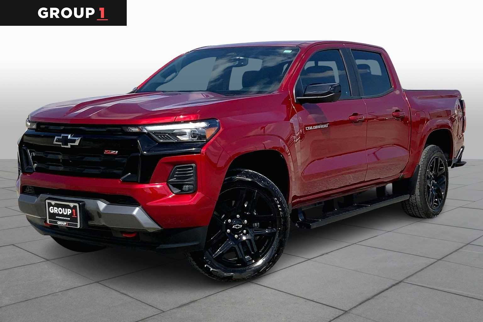 Used 2025 Chevrolet Colorado Z71 w/ Technology Package image 1