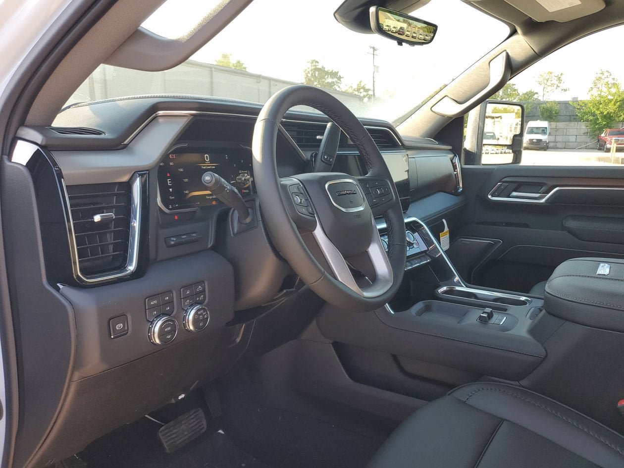 New 2026 GMC Sierra 2500 Denali w/ Denali Reserve Package AWD/4WD image 21