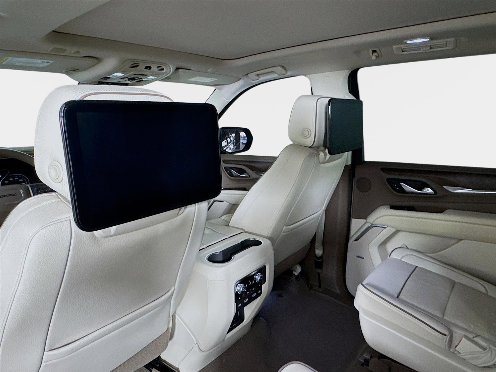 Certified 2021 GMC Yukon Denali w/ Denali Ultimate Package image 35