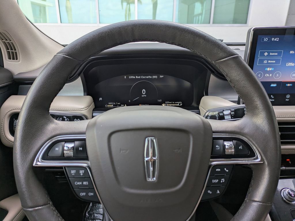 Used 2022 Lincoln Nautilus AWD w/ Premium Package image 31