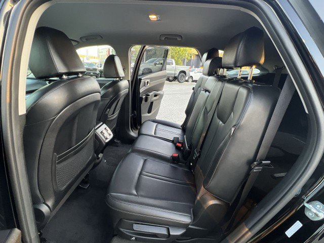 Used 2024 Kia Sorento S image 25