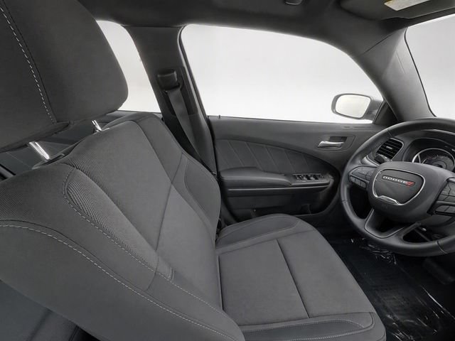 Used 2019 Dodge Charger SXT RWD image 19