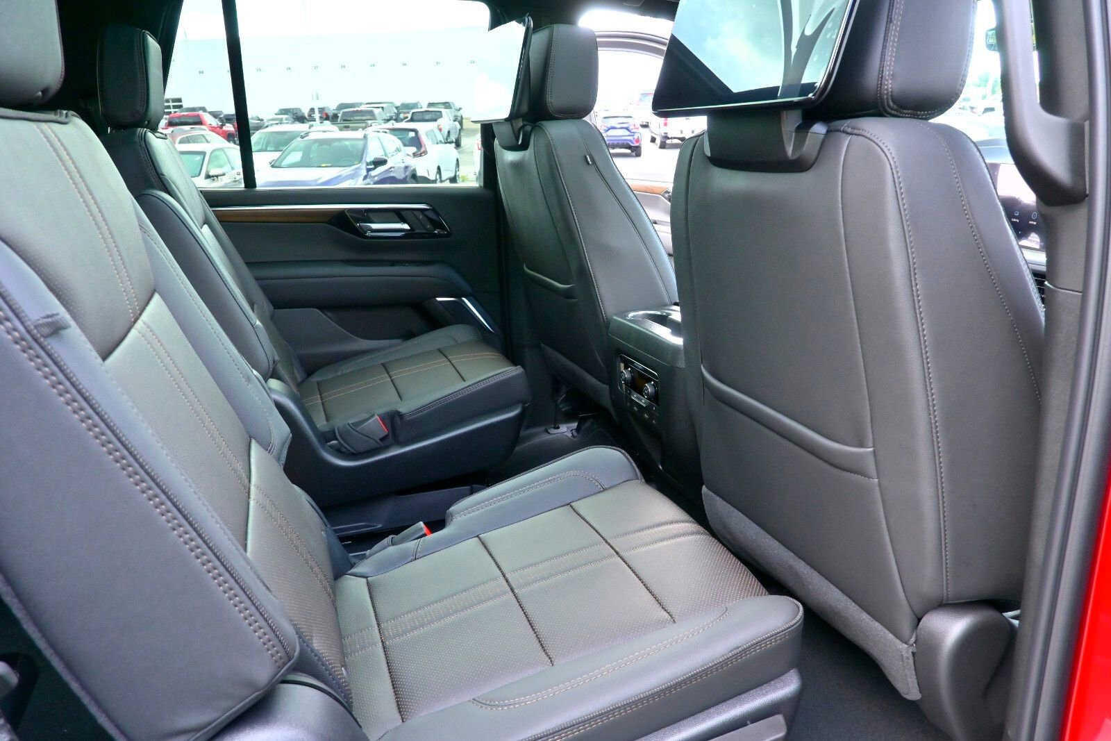 New 2025 Chevrolet Tahoe High Country image 37