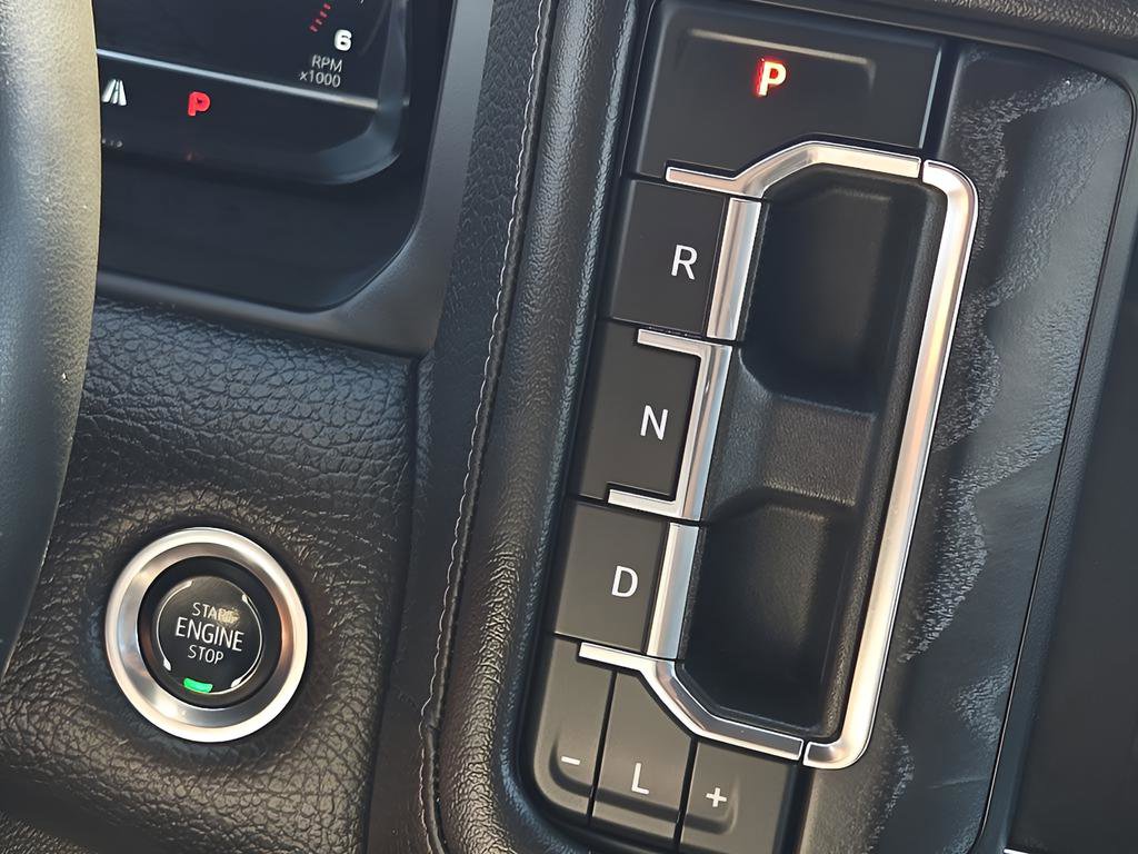 Used 2024 GMC Yukon XL Denali image 18