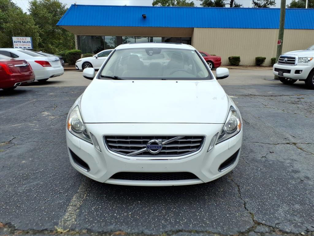 Used 2013 Volvo S60 T5 image 10