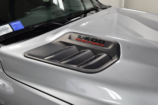 Used 2024 RAM 3500 Laramie w/ Night Edition image 14