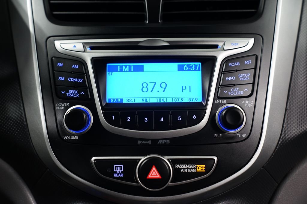 Used 2013 Hyundai Accent GS image 15