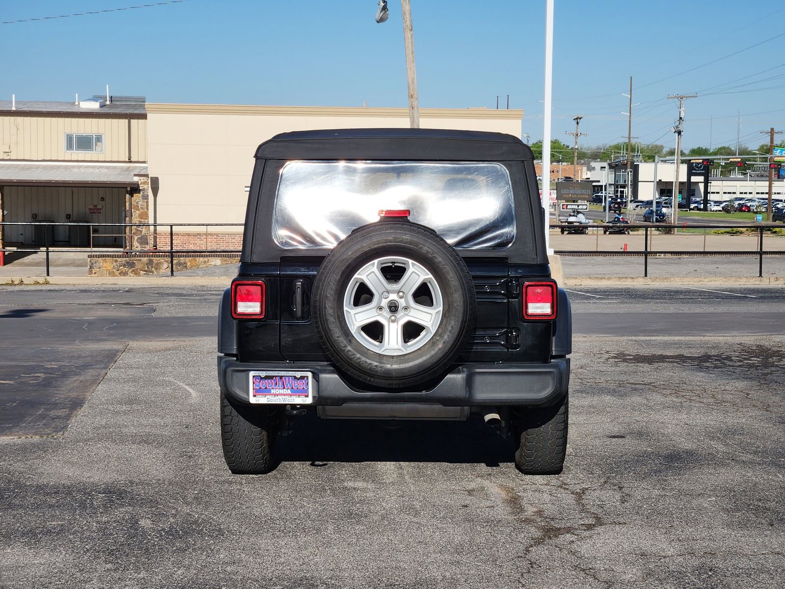 Used 2021 Jeep Wrangler Unlimited Sport image 8