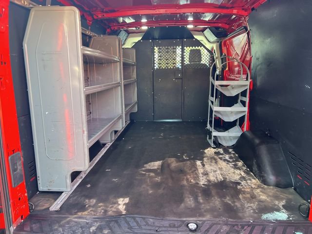 Certified 2019 Ford Transit 150 130 Low Roof RWD image 17
