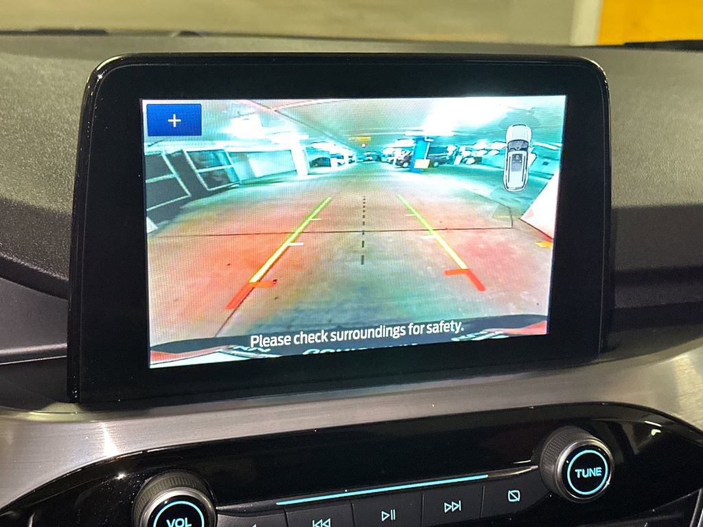 Used 2022 Ford Escape Titanium w/ Class II Trailer Tow Package image 29