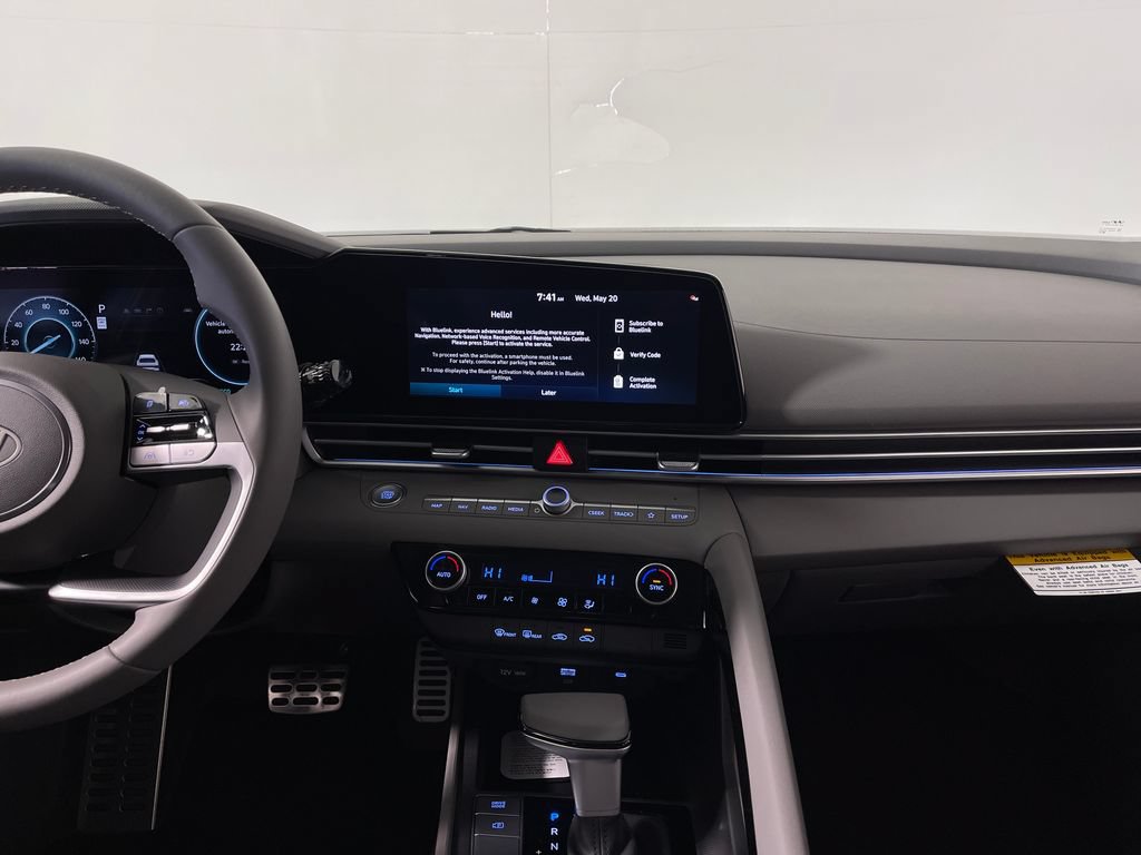 New 2026 Hyundai Elantra SEL FWD image 16