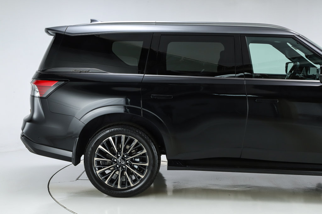 New 2026 INFINITI QX80 Autograph w/ Premium Cargo Package AWD/4WD image 11