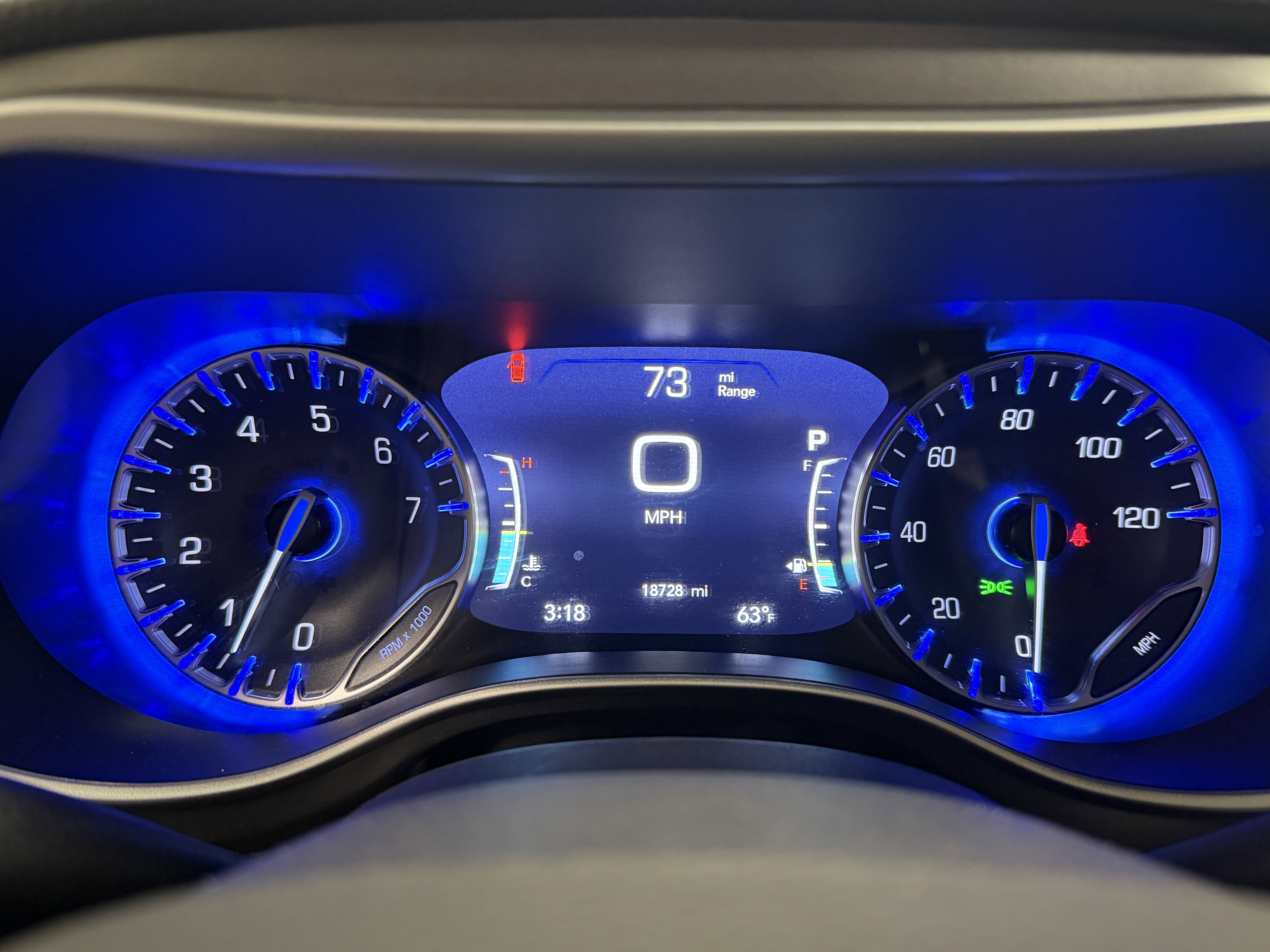 Used 2024 Chrysler Pacifica Touring-L image 17