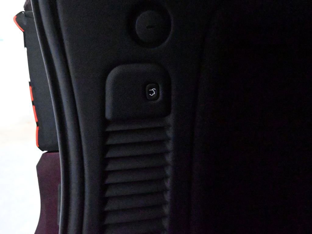 Used 2020 Dodge Durango GT image 26