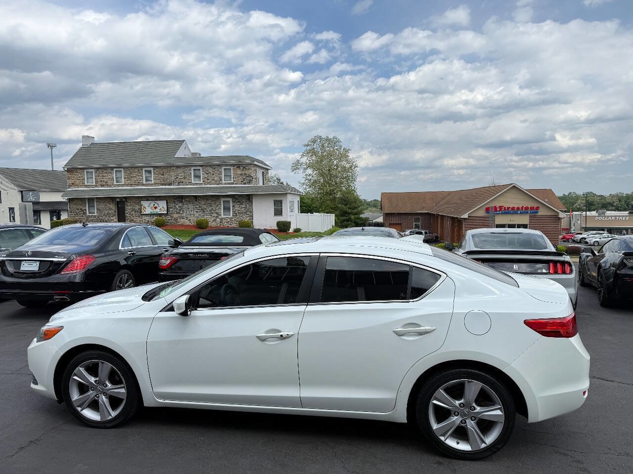 Used 2015 Acura ILX FWD image 4