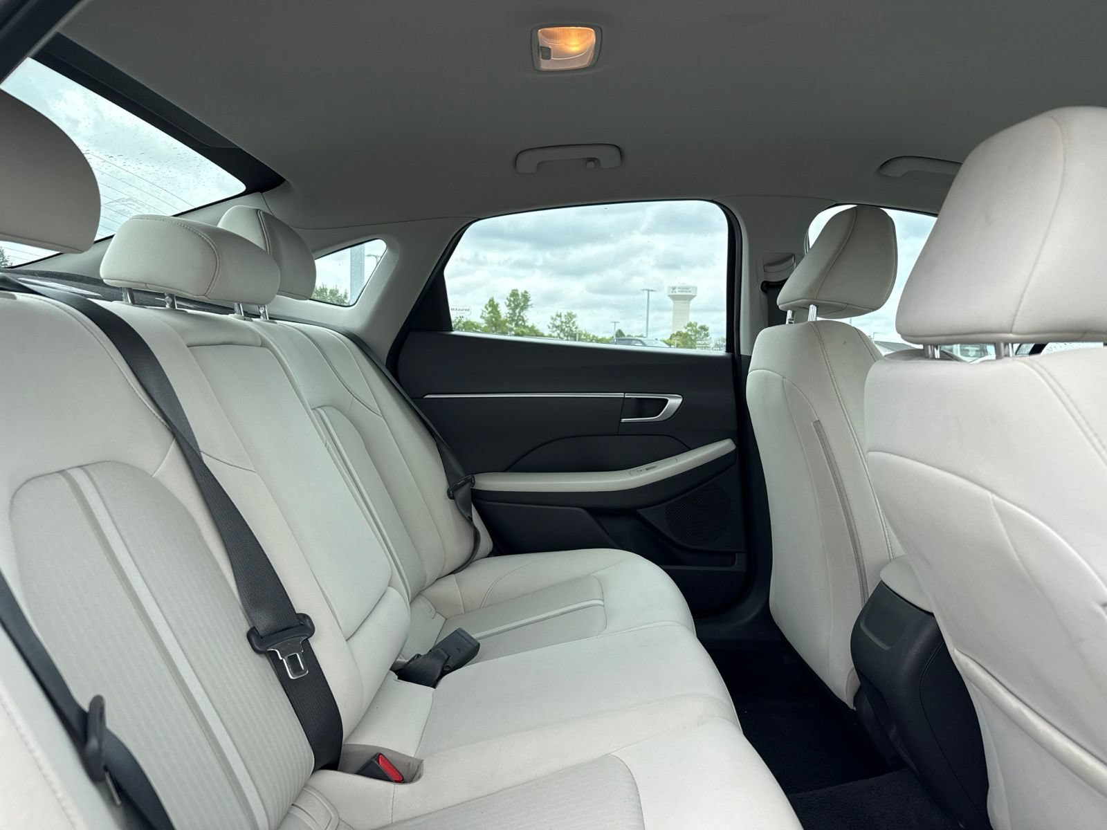 Used 2025 Hyundai Sonata SEL FWD image 8