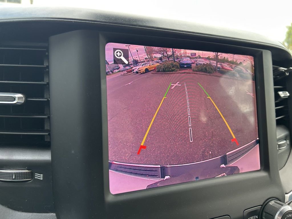 Used 2019 RAM 1500 Big Horn AWD/4WD image 9