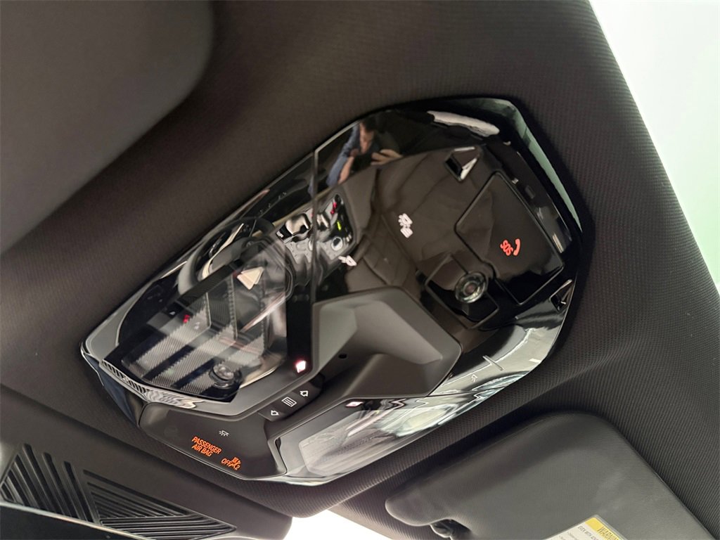 Used 2025 BMW X3 xDrive30i w/ Premium Package image 32