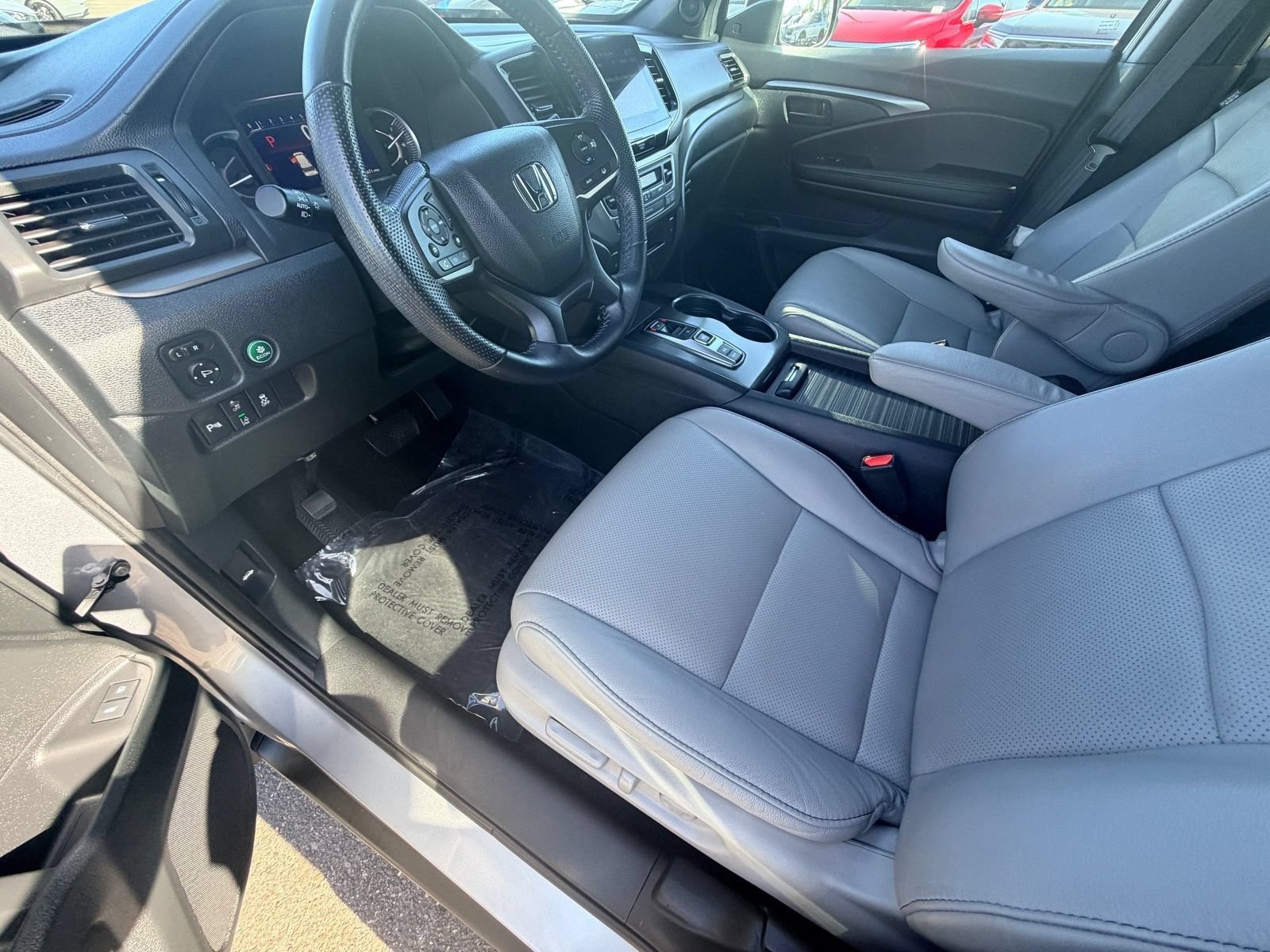 Used 2023 Honda Passport EX-L image 15
