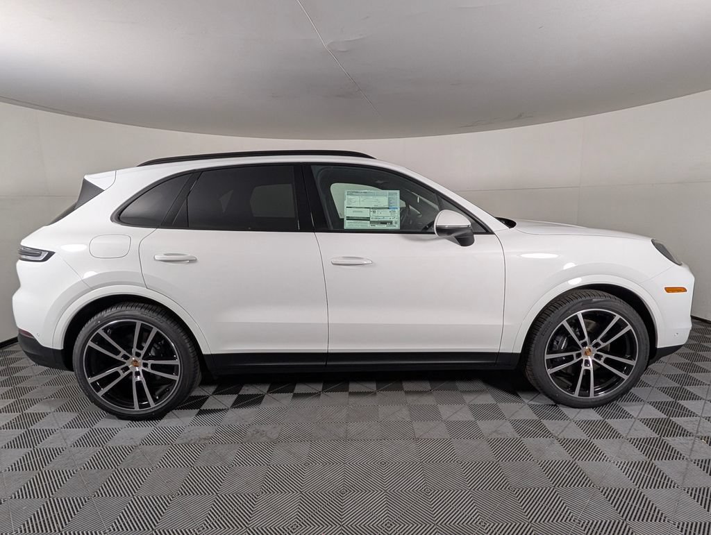 New 2026 Porsche Cayenne AWD/4WD image 8