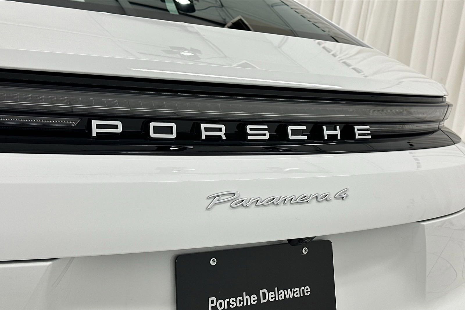 Certified 2024 Porsche Panamera 4 image 53