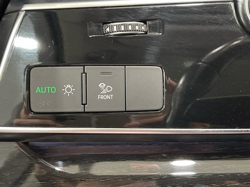 Used 2021 Audi Q7 3.0T Premium Plus image 32