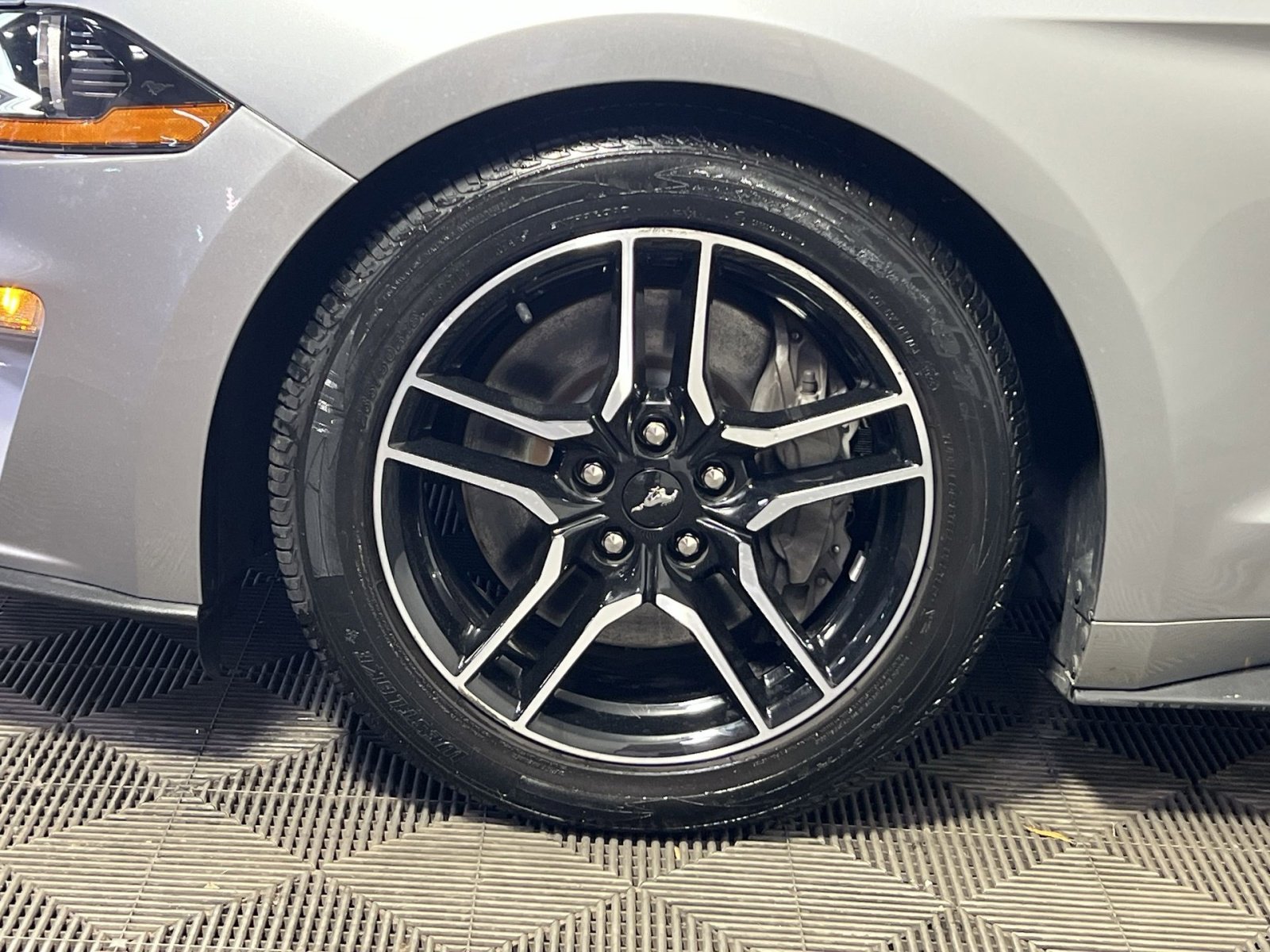 Used 2022 Ford Mustang GT Premium image 12