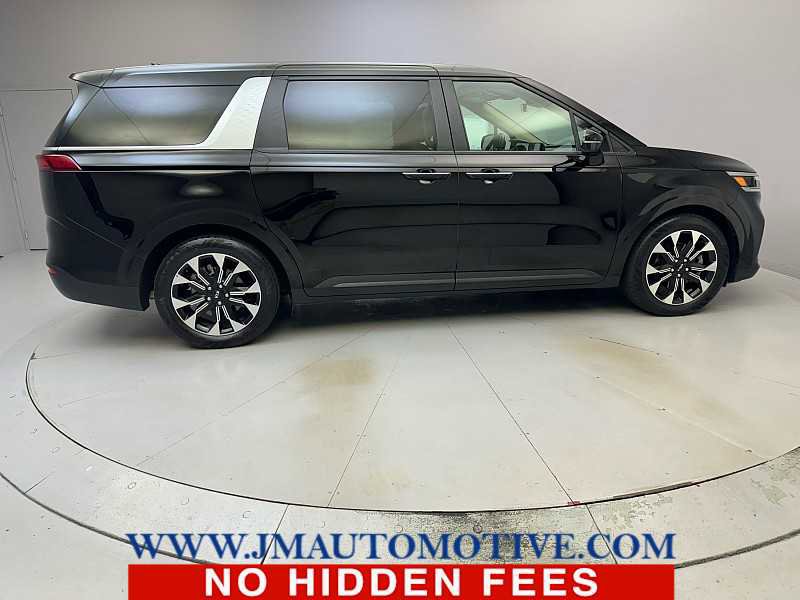Used 2022 Kia Carnival EX FWD image 6