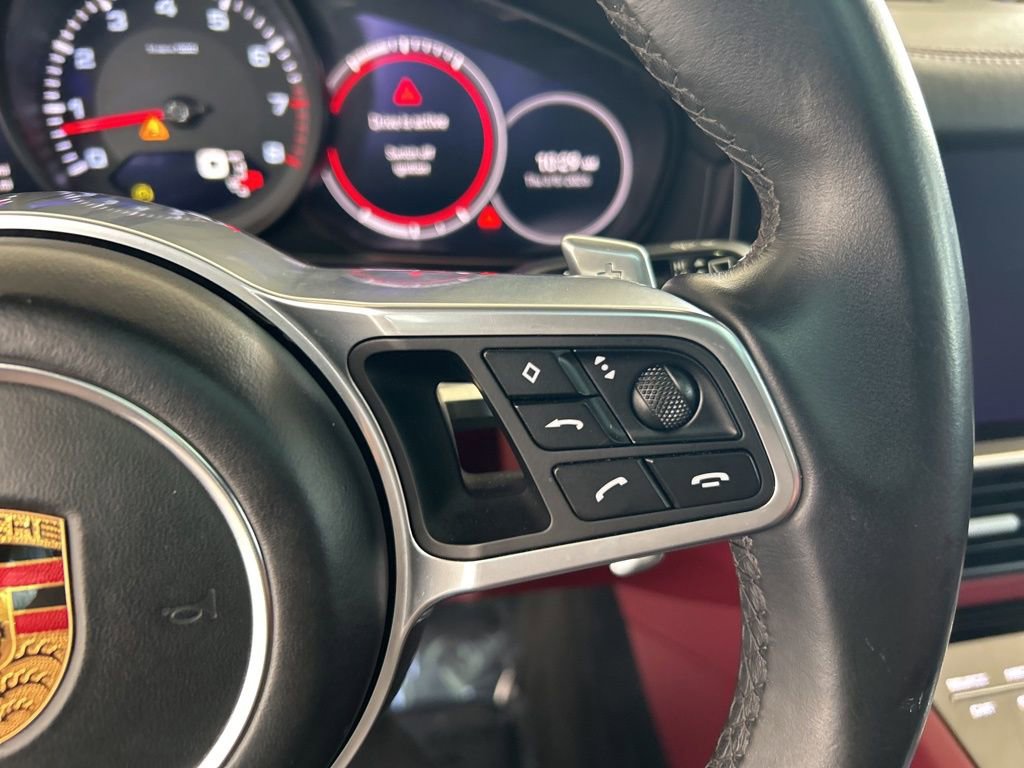 Used 2022 Porsche Cayenne w/ Premium Package Plus image 48