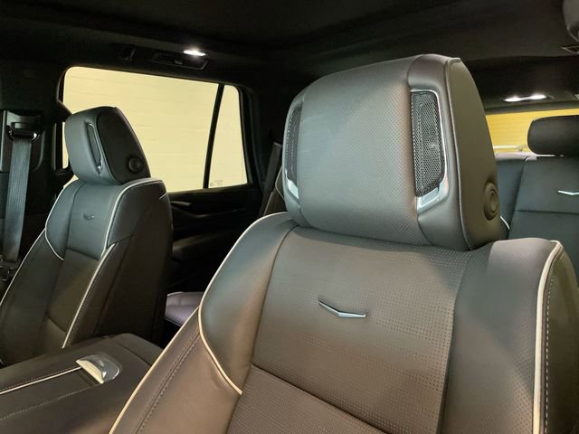 Used 2024 Cadillac Escalade Sport w/ Touring Package AWD/4WD image 21