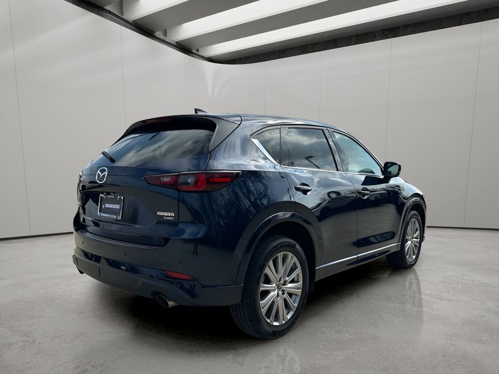 Used 2022 MAZDA CX-5 Signature image 5