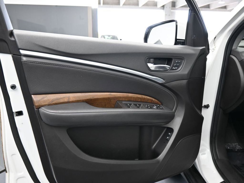 Used 2020 Acura MDX FWD w/ Technology Package image 18