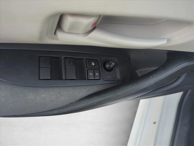Used 2023 Toyota Corolla LE image 19