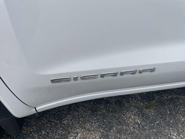 Used 2025 GMC Sierra 1500 SLT image 16