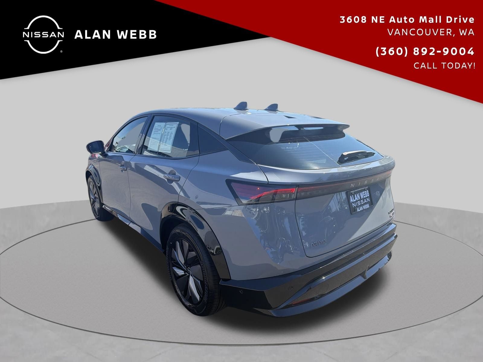 Used 2024 Nissan Ariya AWD image 5